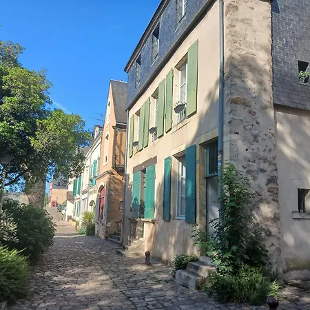 Apartman Les Tulipiers, Parking Securise, Lit Queen-size, Centre