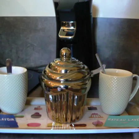 Les Tulipiers, Parking Securise, Lit Queen-size, Centre *