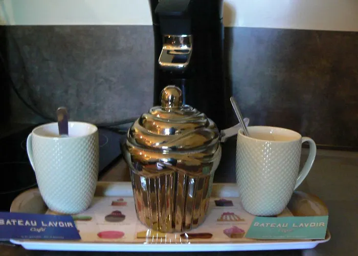 Les Tulipiers, Parking Securise, Lit Queen-size, Centre *