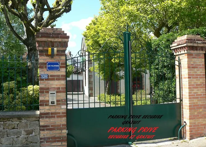 Les Tulipiers, Parking Securise, Lit Queen-size, Centre * Le Mans